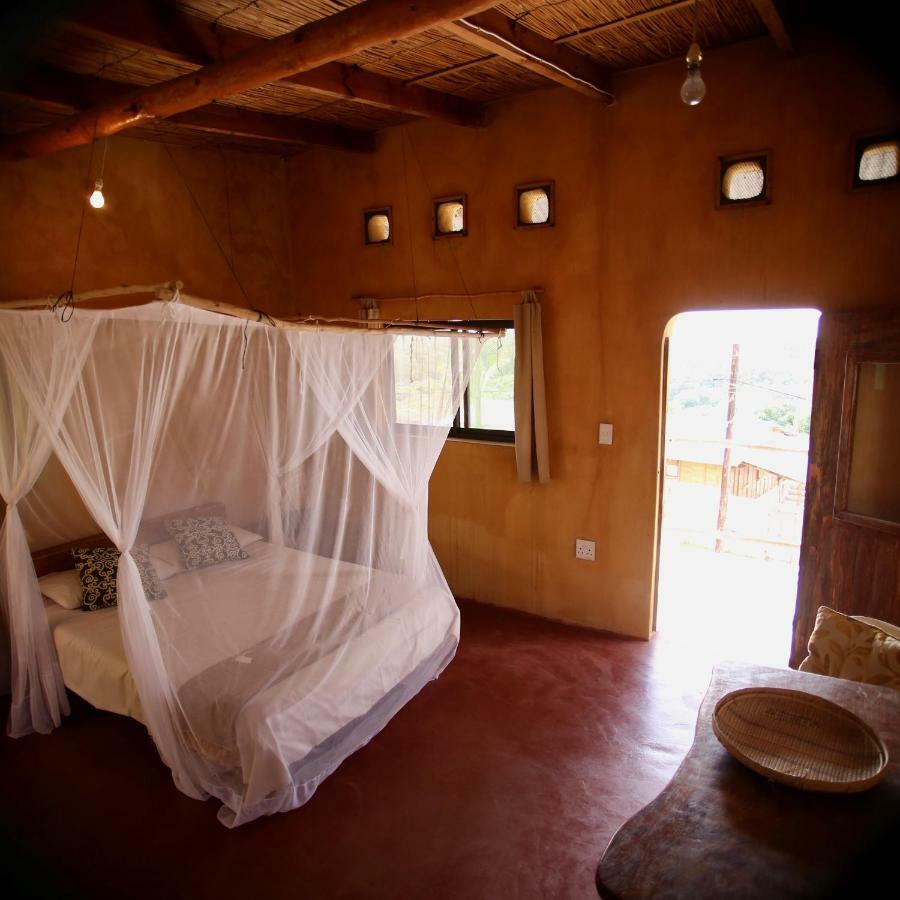 Tree House Cottage, Ocean View Tofo Exterior photo